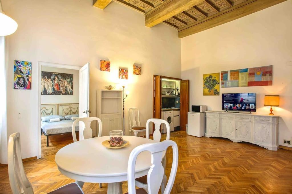 Hidden Gem Near Ponte Vecchio & Piazza Del Duomo Appartamento Firenze Esterno foto